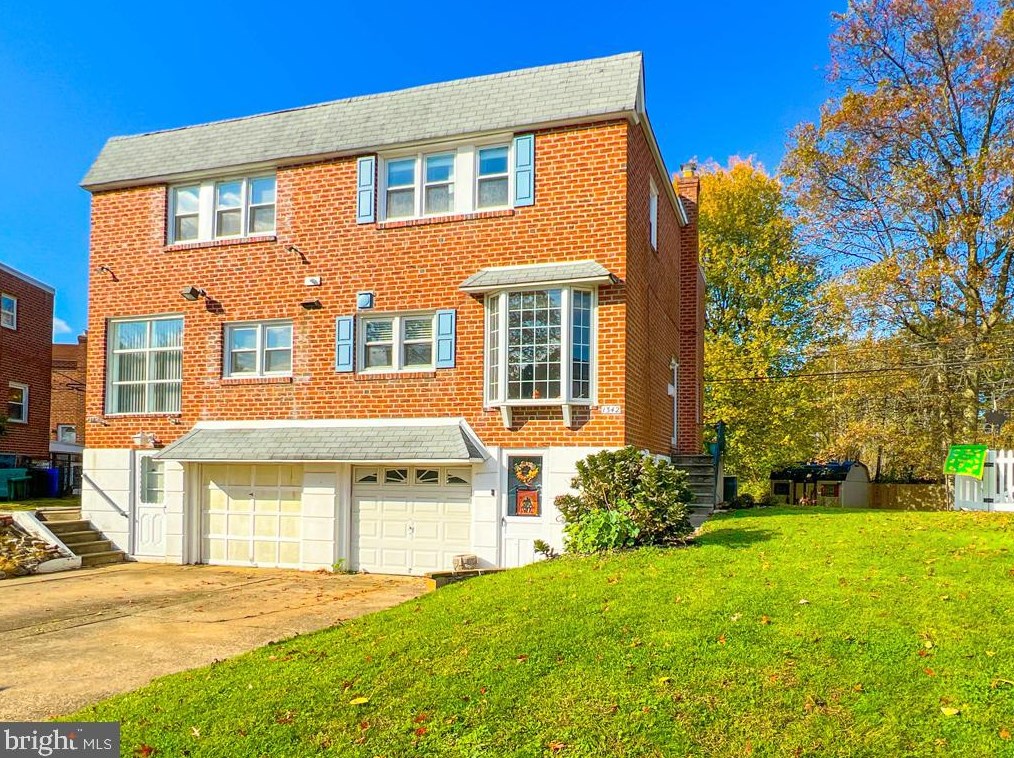 1342 Ascot Pl, Philadelphia, PA 19116-1502