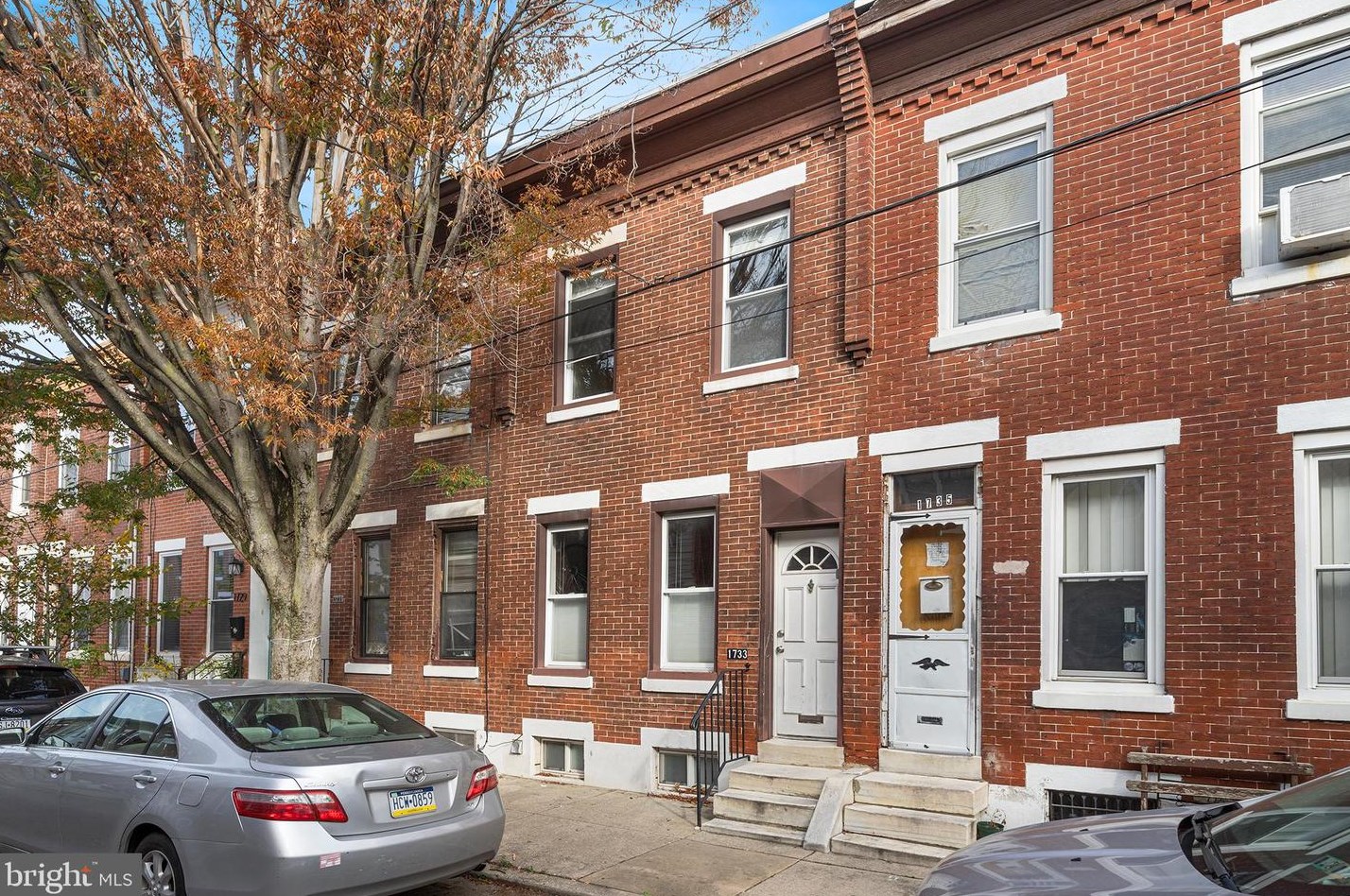 1733 S Dorrance St, Philadelphia, PA 19145