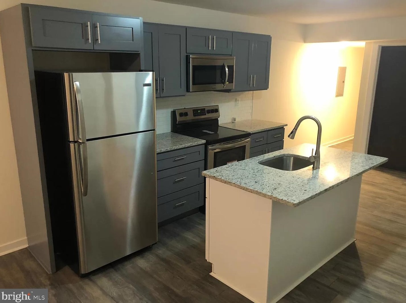 5454 Sansom St #1f, Philadelphia, PA 19139