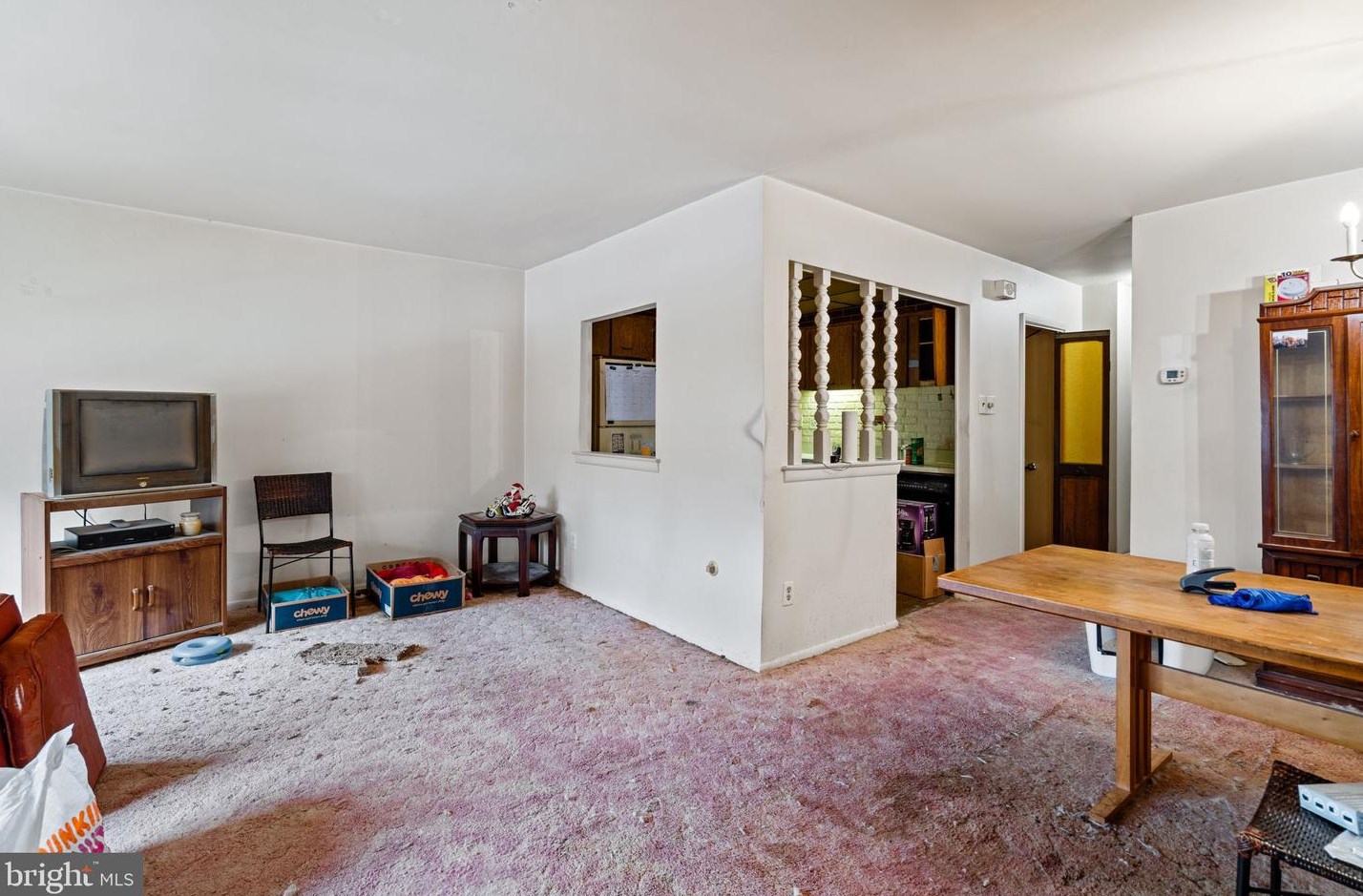 10823 Hawley Rd, Philadelphia, PA 19154-4014
