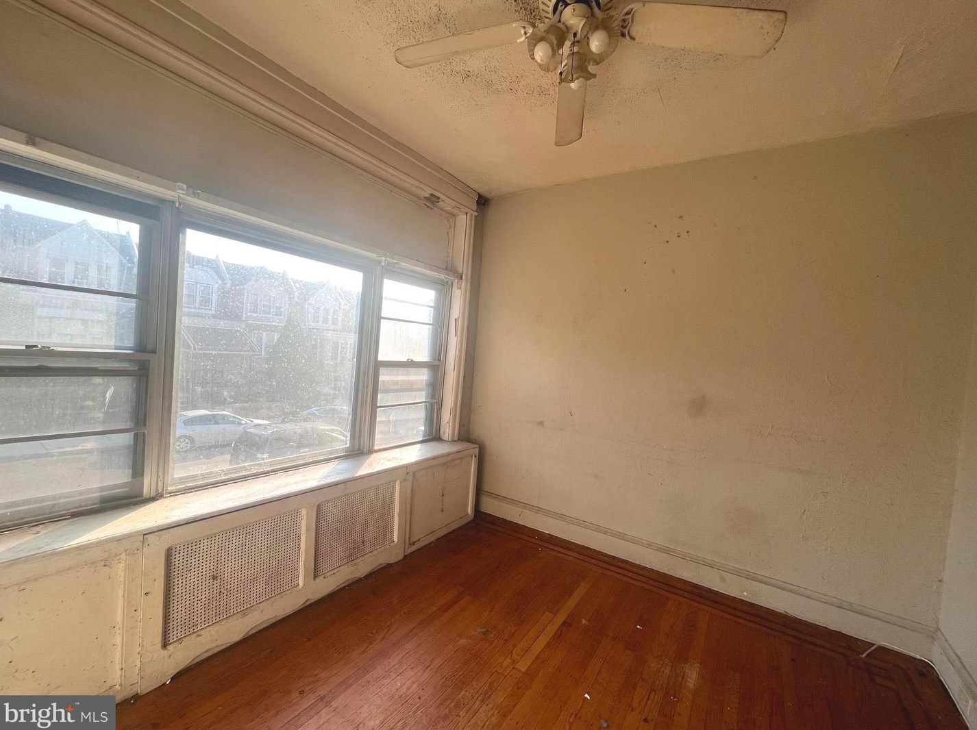 5457 W Montgomery Ave, Philadelphia, PA 19131