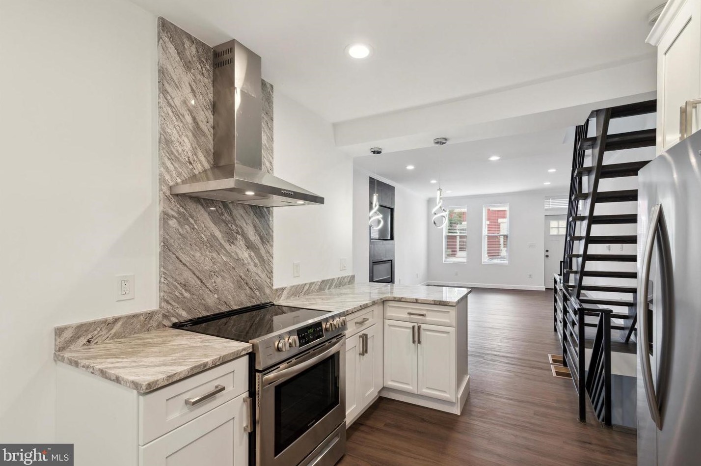 1937 Page St, Philadelphia PA  19121-1513 exterior