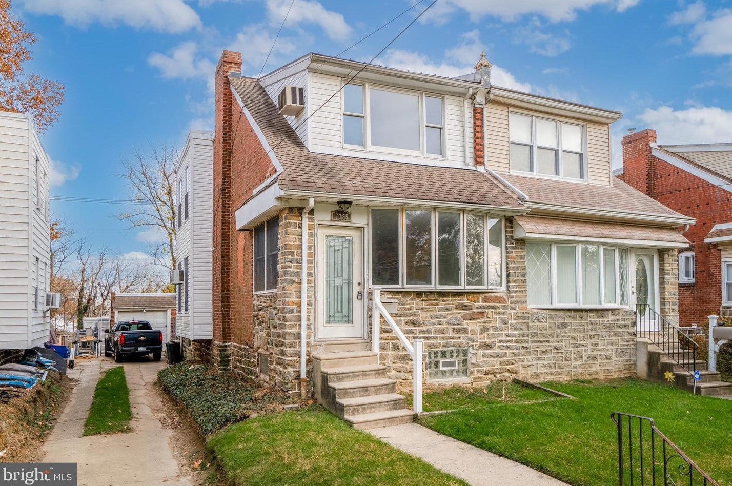 7785 Hasbrook Ave, Philadelphia, PA 19111-2407