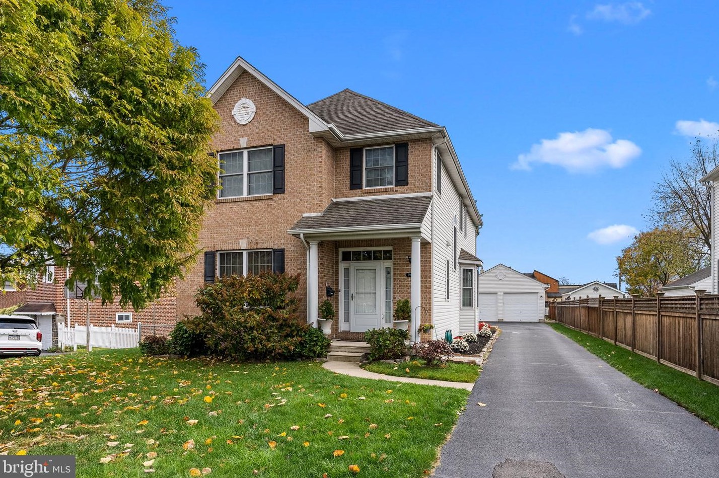 9943 Verree Rd, Philadelphia, PA 19115-2001