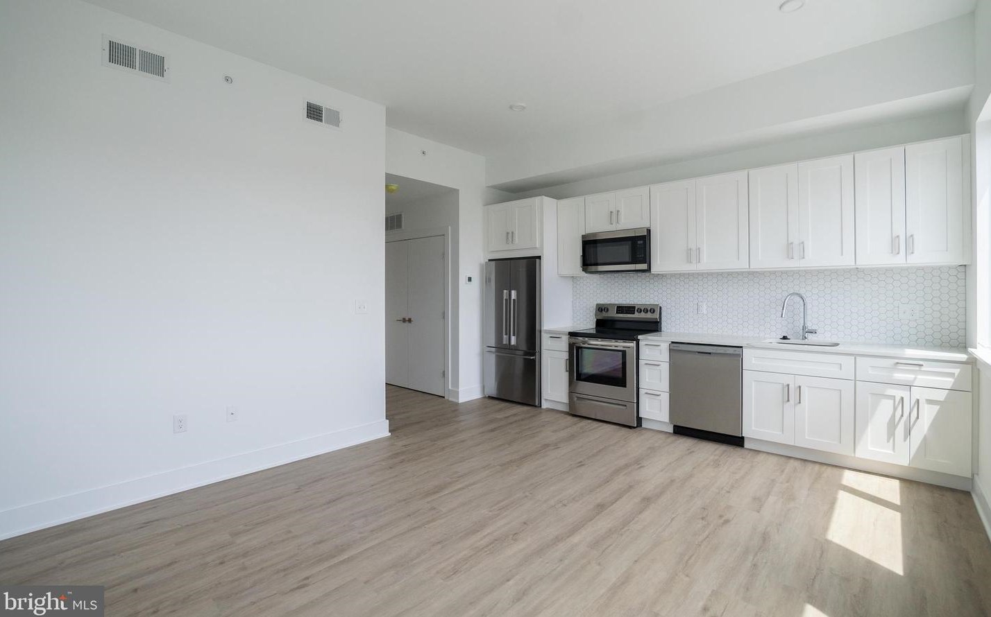 2235 Washington Ave #unit 410, Philadelphia, PA 19146