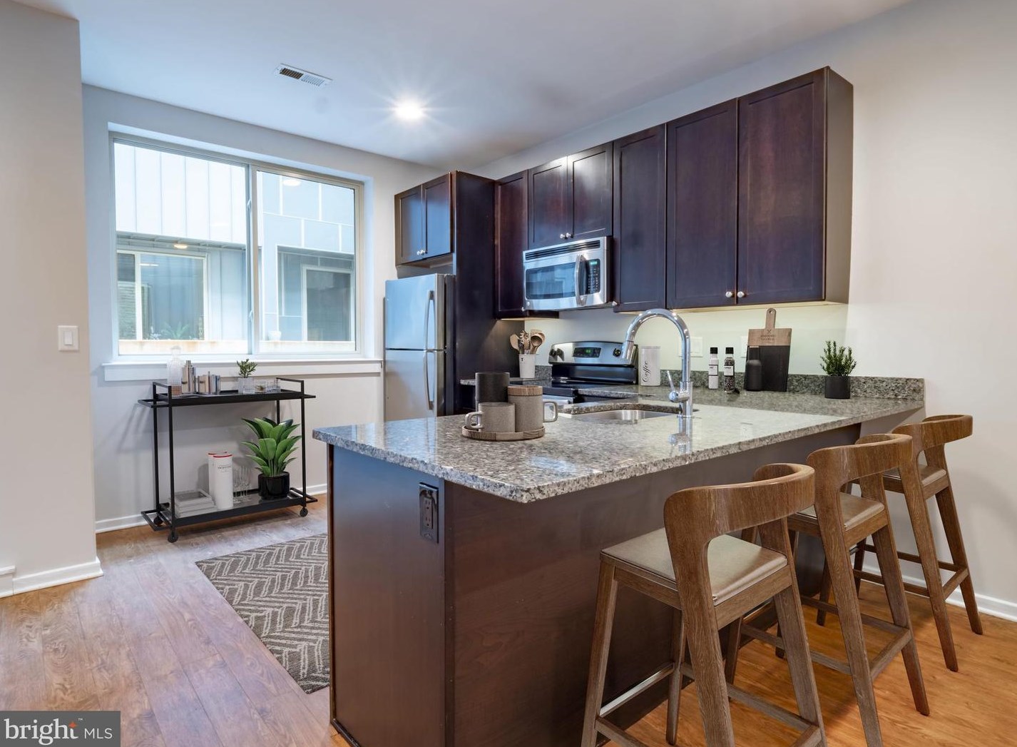 1221 Mt Vernon St #115, Philadelphia, PA 19123