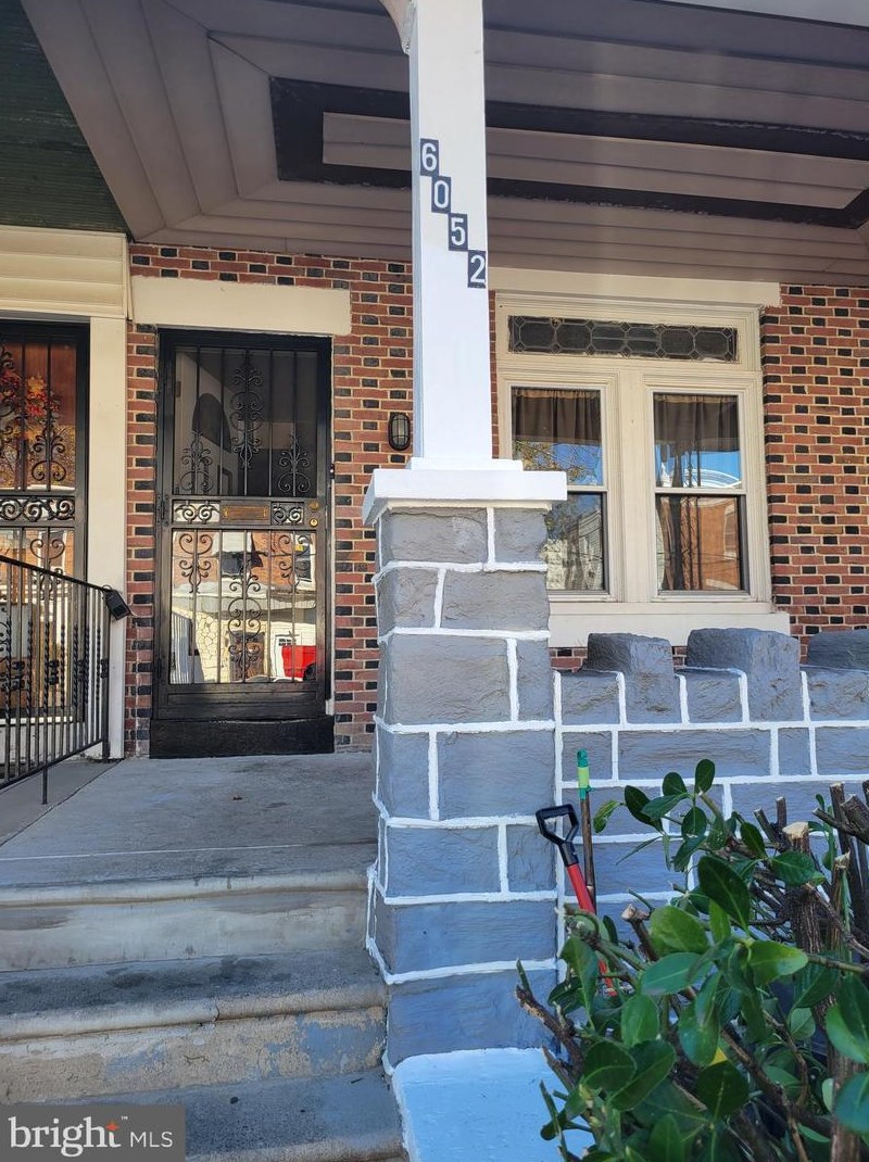 6052 Walton Ave, Philadelphia PA  19143-2308 exterior