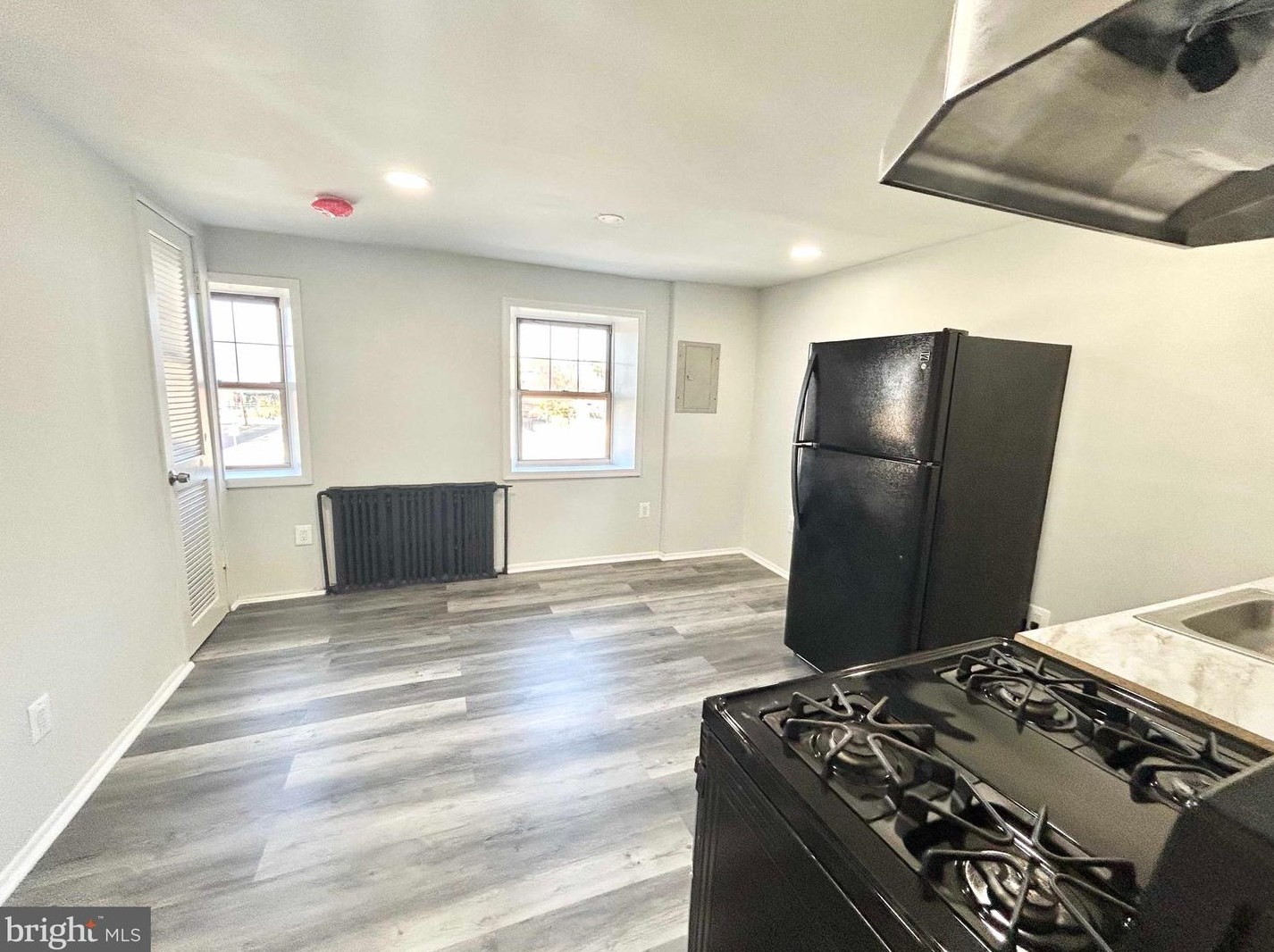 4267 Paul St, Philadelphia, PA 19124