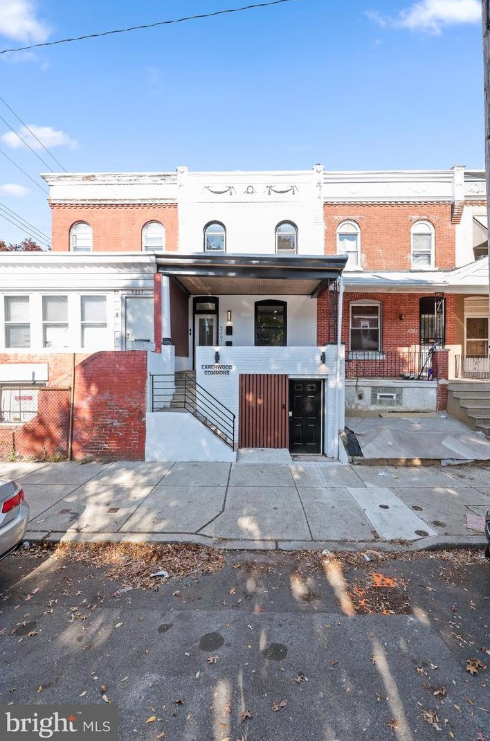 5261 Larchwood Ave #1, Philadelphia, PA 19143