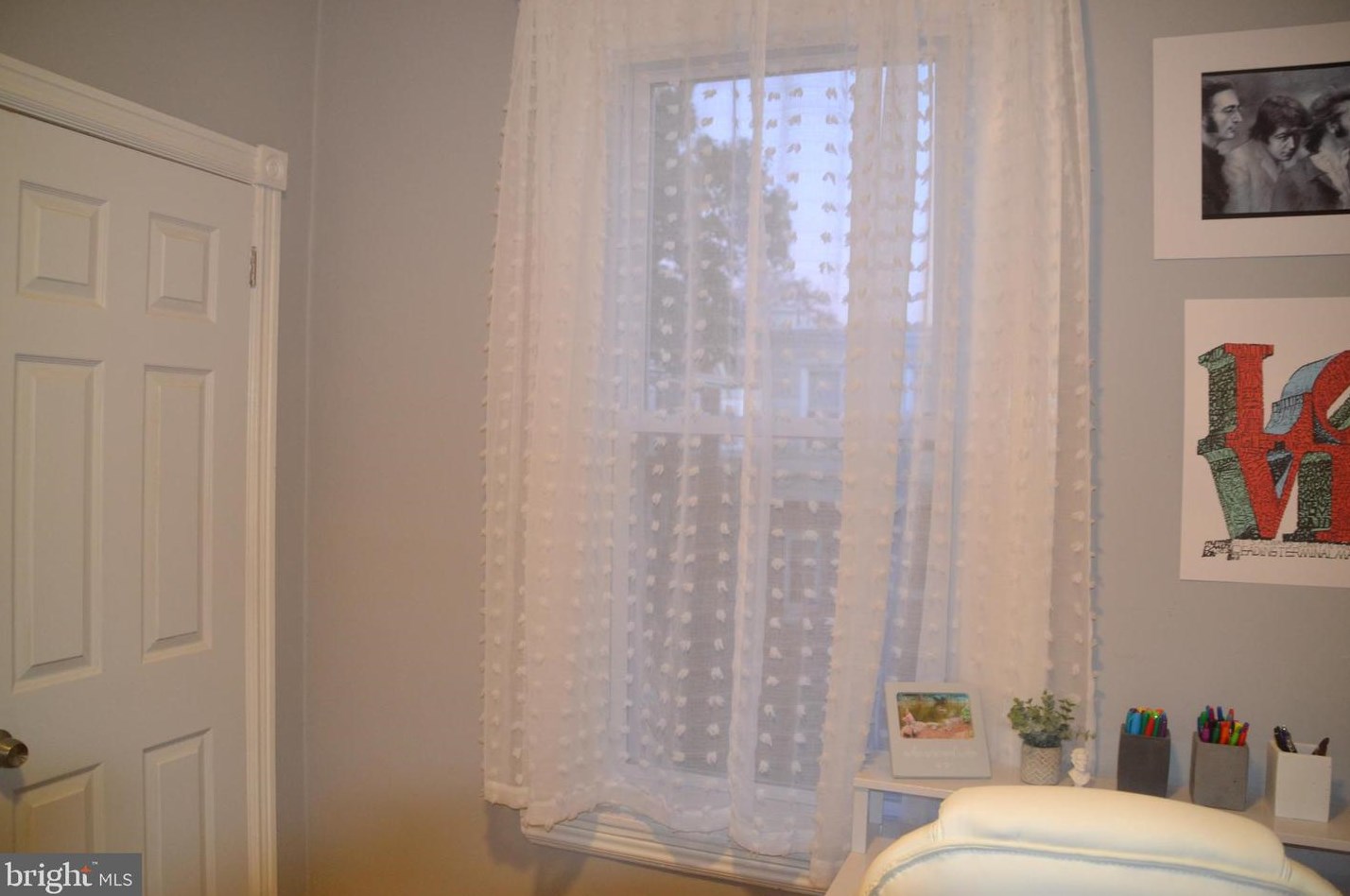 26 Pleasant St, Philadelphia PA  19119-2142 exterior