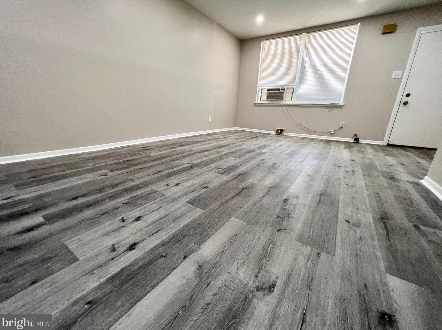 108 N Sickels St, Philadelphia, PA 19139