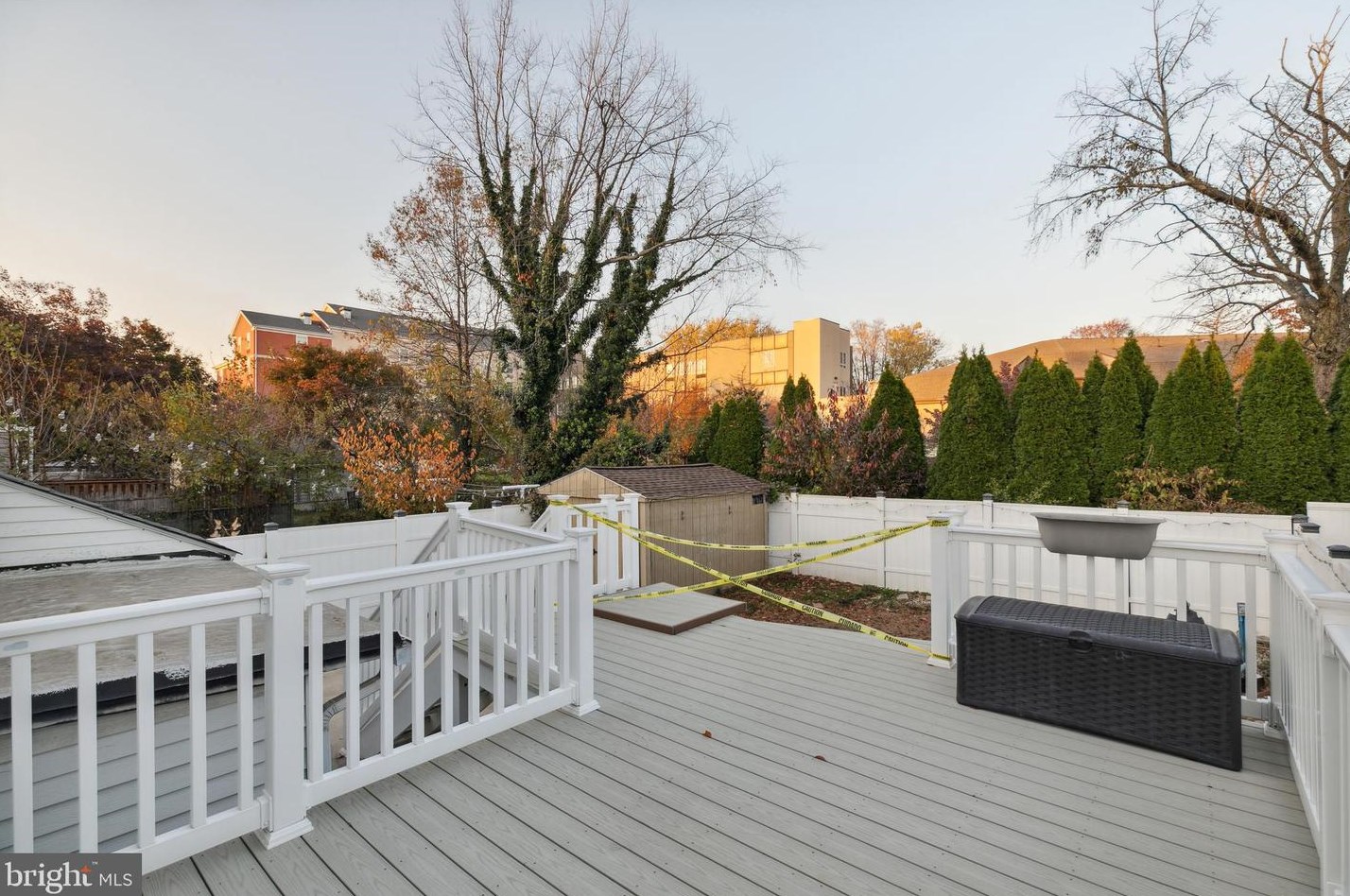 537 Tyson Ave, Philadelphia PA  19111-4318 exterior