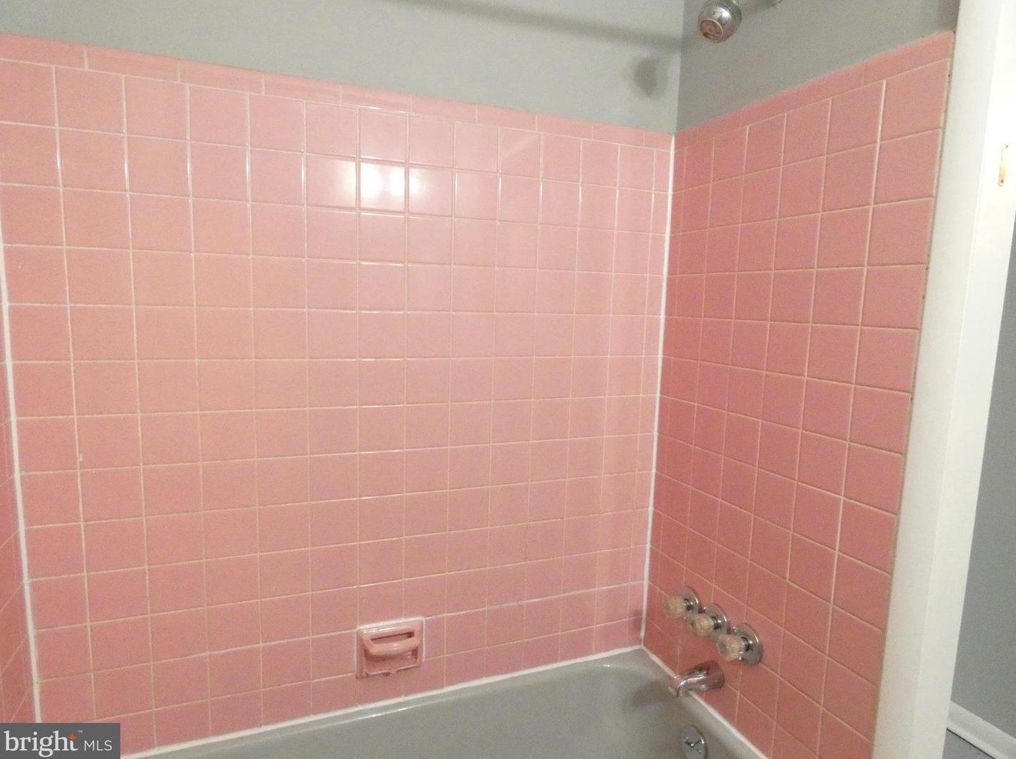 1857 Nester St, Philadelphia PA 19115-4709 exterior