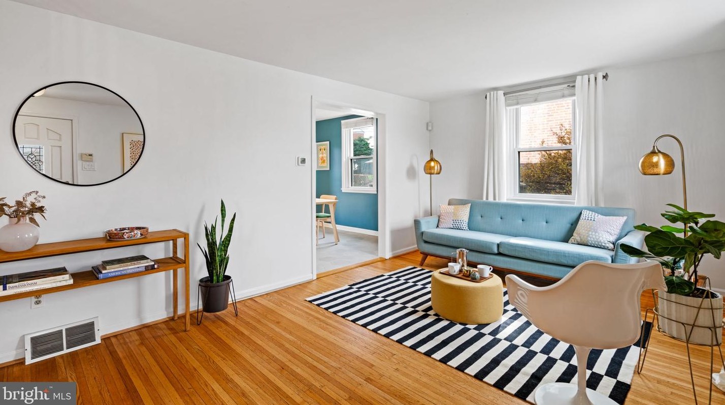 7706 Keiffer St, Philadelphia PA  19128-3143 exterior