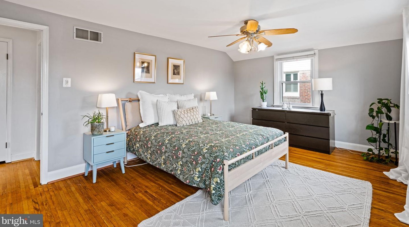 7706 Keiffer St, Philadelphia PA  19128-3143 exterior