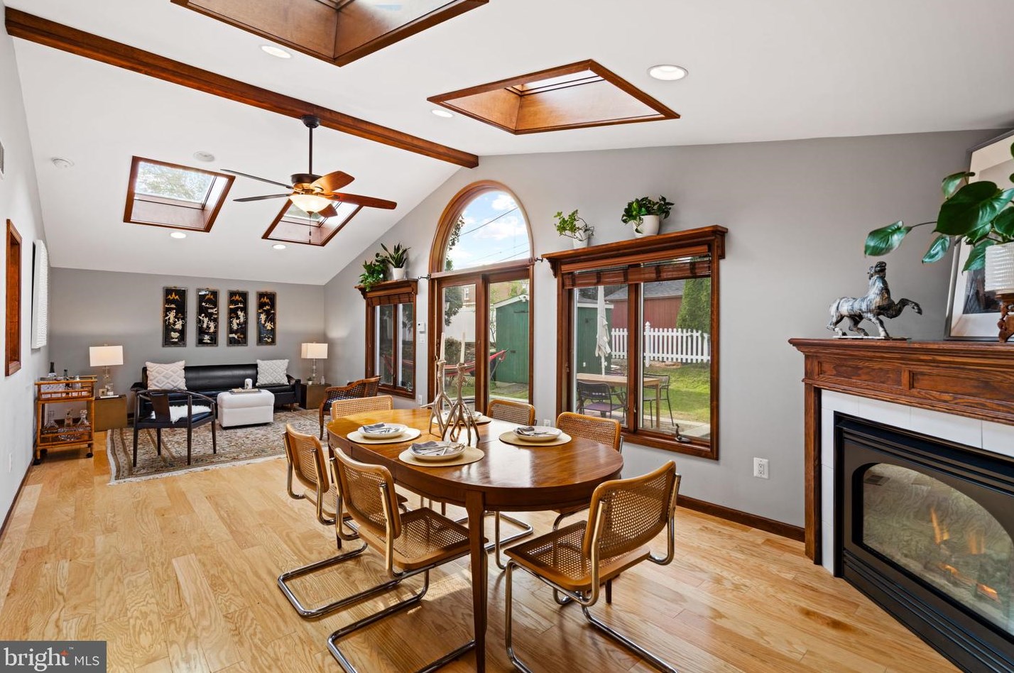 7706 Keiffer St, Philadelphia PA  19128-3143 exterior