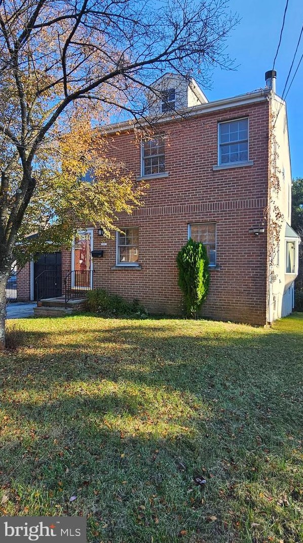 487 Wigard Ave, Philadelphia, PA 19128