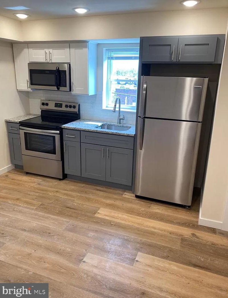 6331 W Girard Ave #unit 2, Philadelphia, PA 19151