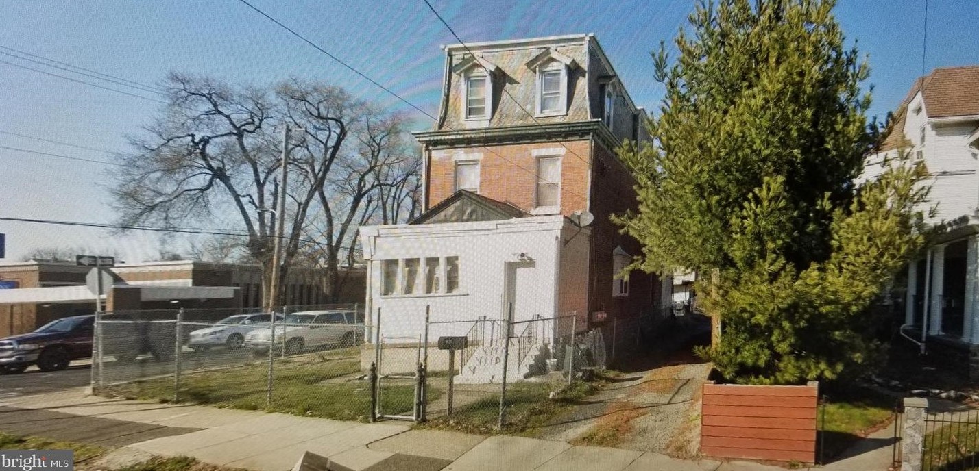 317 Tabor Rd, Philadelphia, PA 19120-2820