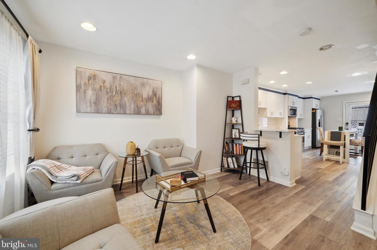 2537 Federal St, Philadelphia, PA 19146
