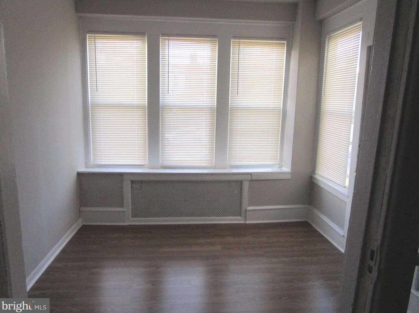 1127 Bridge St, Philadelphia PA  19124-1819 exterior