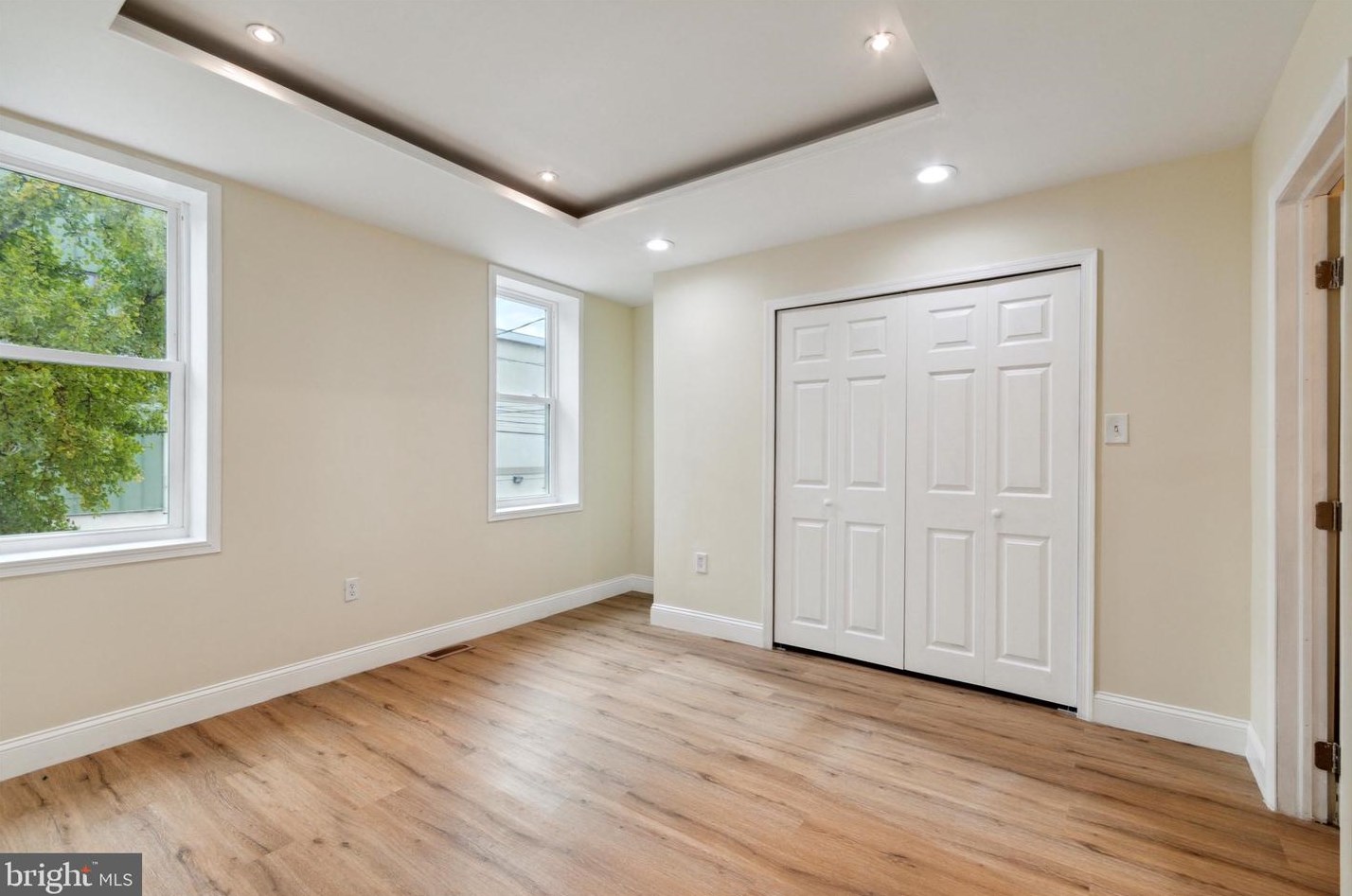 511 Thompson St, Philadelphia PA  19122-4322 exterior