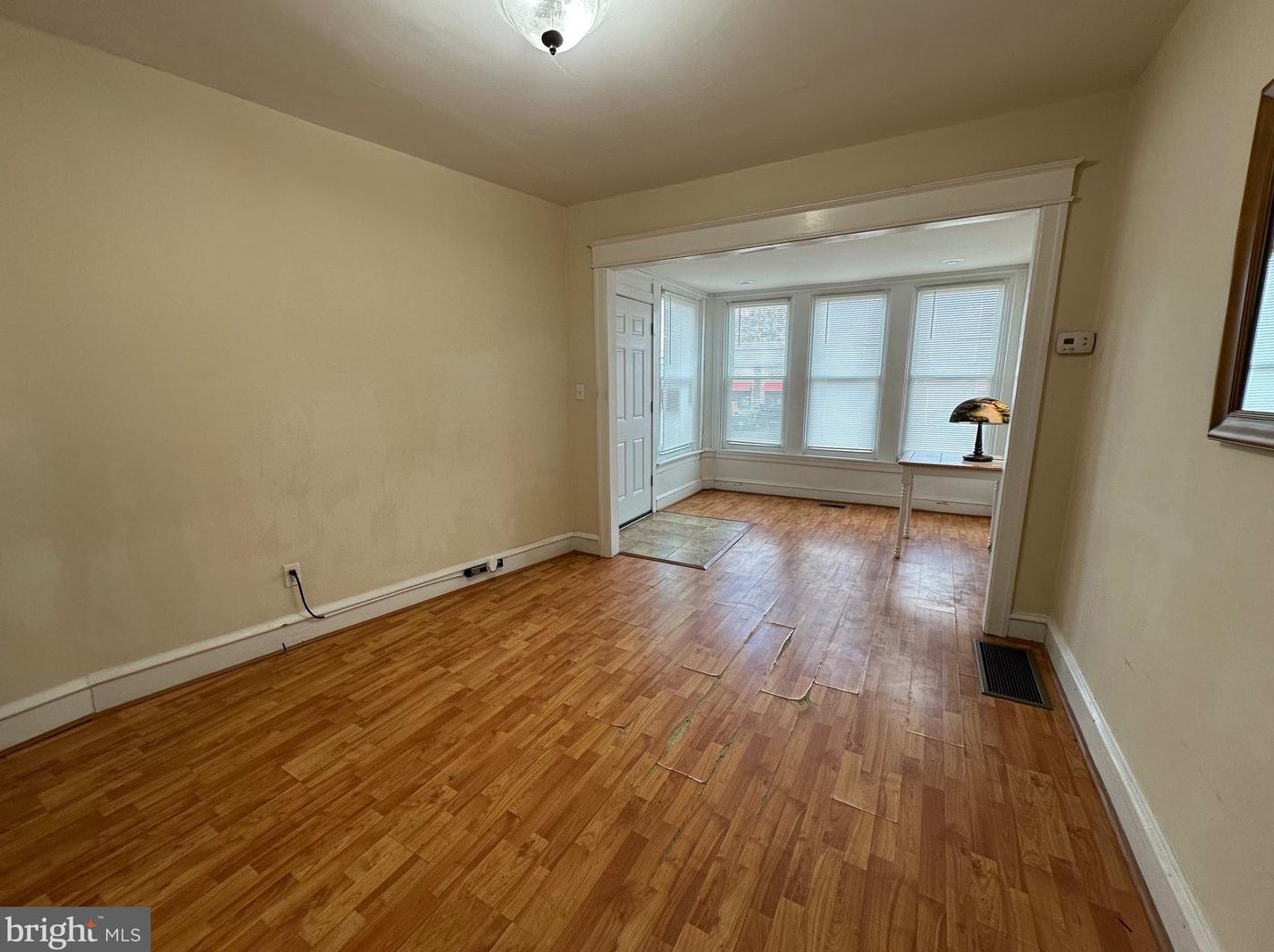 7607 Torresdale Ave, Philadelphia, PA 19136-3328