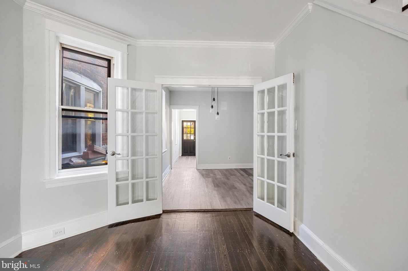 2609 Ontario St, Philadelphia PA  19134-5329 exterior