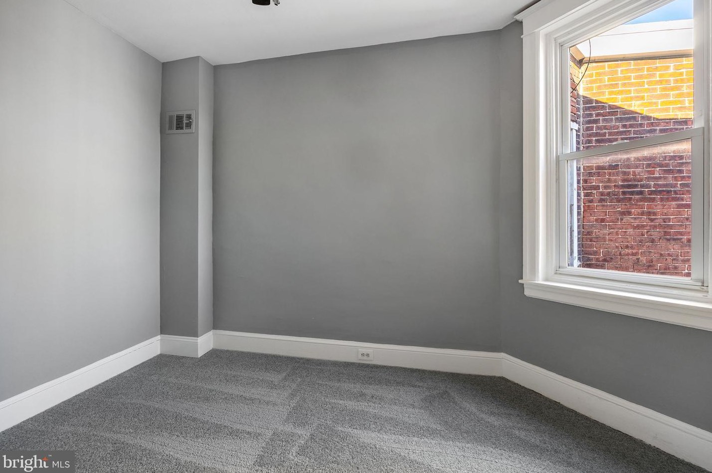 2609 Ontario St, Philadelphia PA  19134-5329 exterior