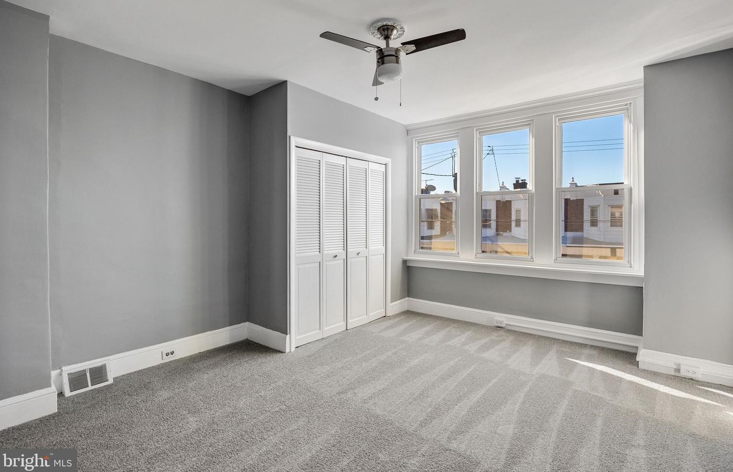 2609 Ontario St, Philadelphia PA  19134-5329 exterior