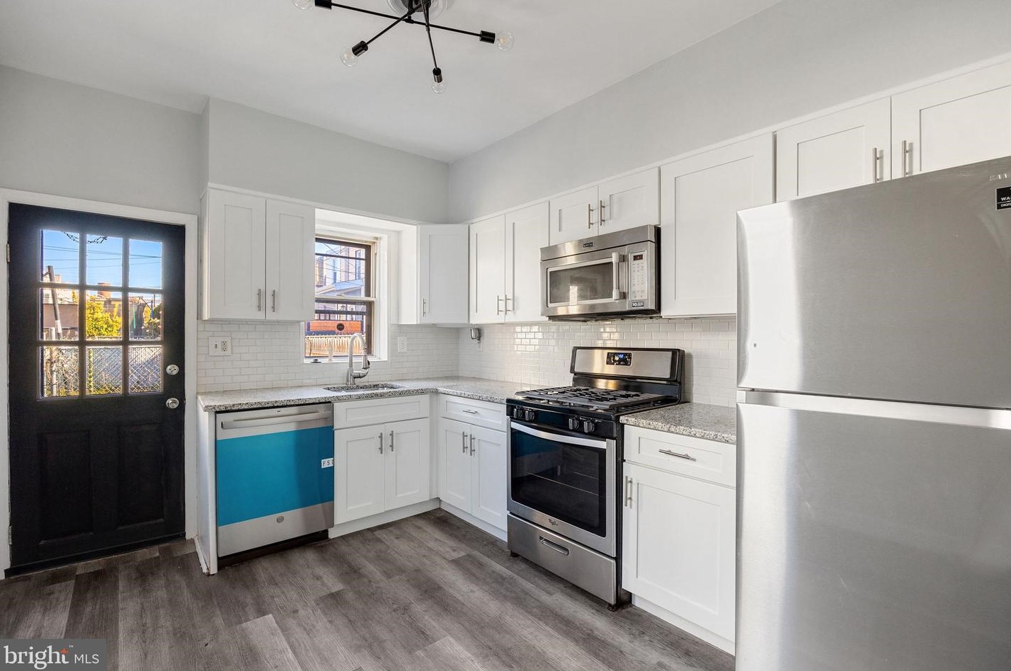 2609 Ontario St, Philadelphia PA  19134-5329 exterior