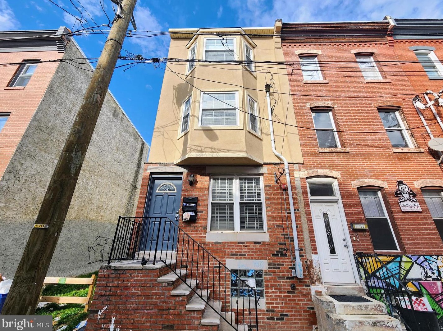 1719 Monument St #2, Philadelphia, PA 19121