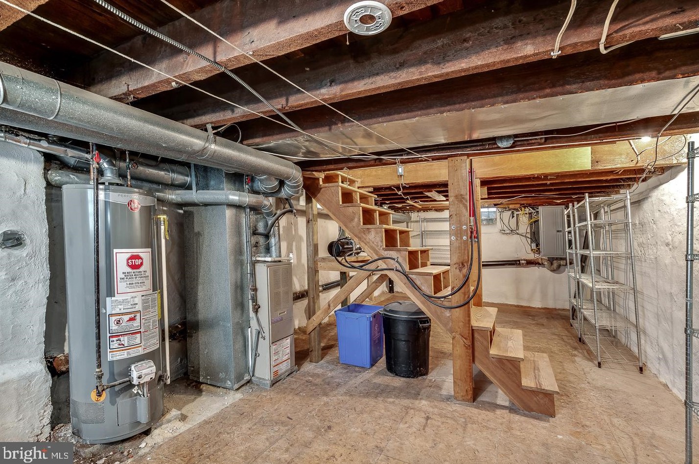 821 Newkirk St, Philadelphia PA 19130-1707 exterior