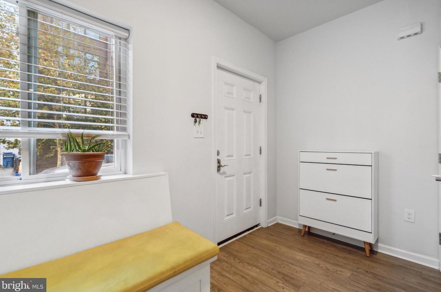 1909 Brown St, Philadelphia PA  19130-2007 exterior