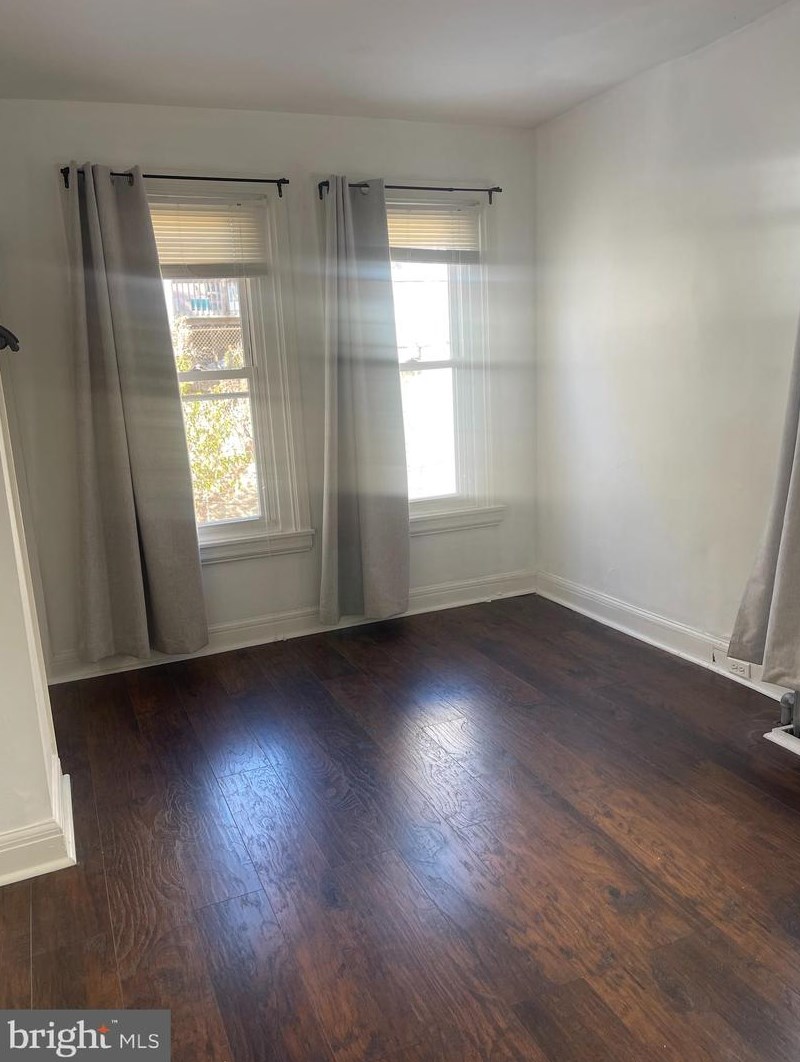 137 Sumac St #2, Philadelphia, PA 19128