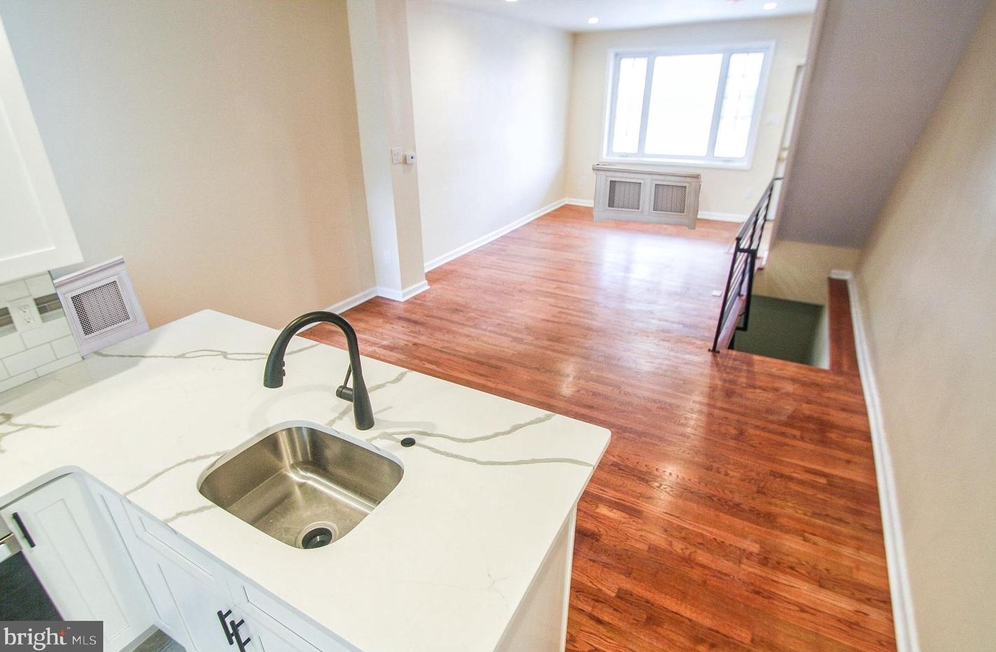 2562 Holbrook St, Philadelphia PA  19142-1708 exterior