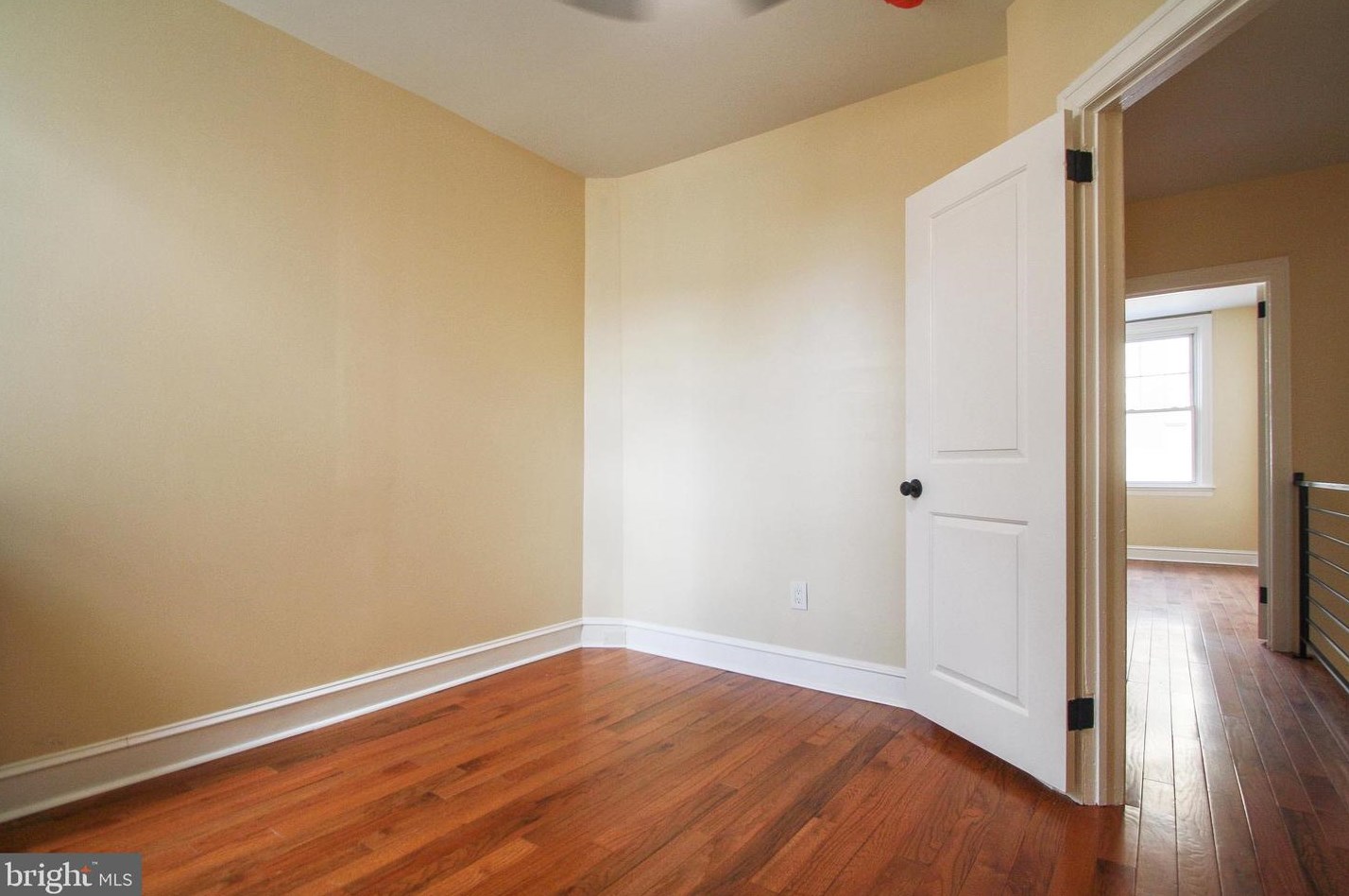 2562 Holbrook St, Philadelphia PA  19142-1708 exterior