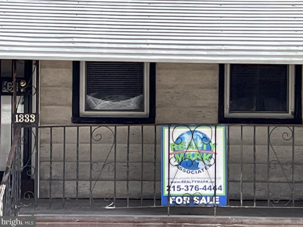 1333 Allison St, Philadelphia, PA 19131-4227