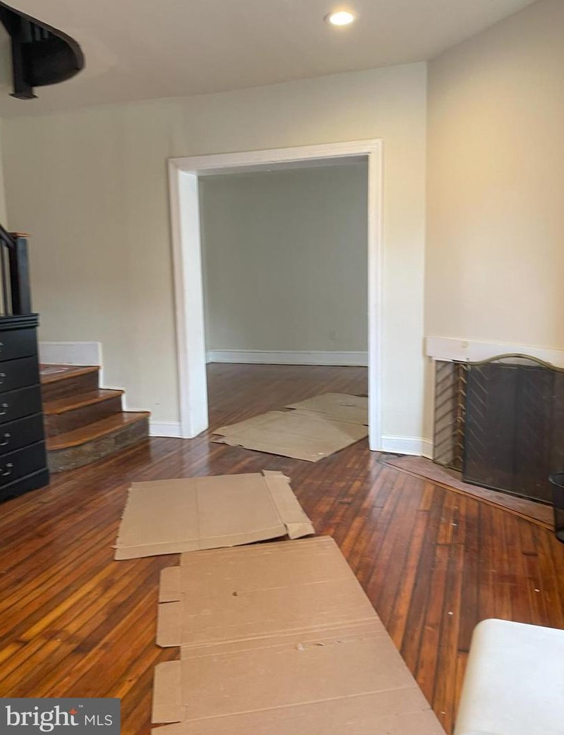 51 High St, Philadelphia PA  19144-2116 exterior