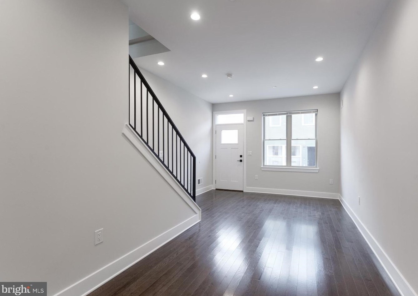 2722 Latona St, Philadelphia PA  19146-3717 exterior