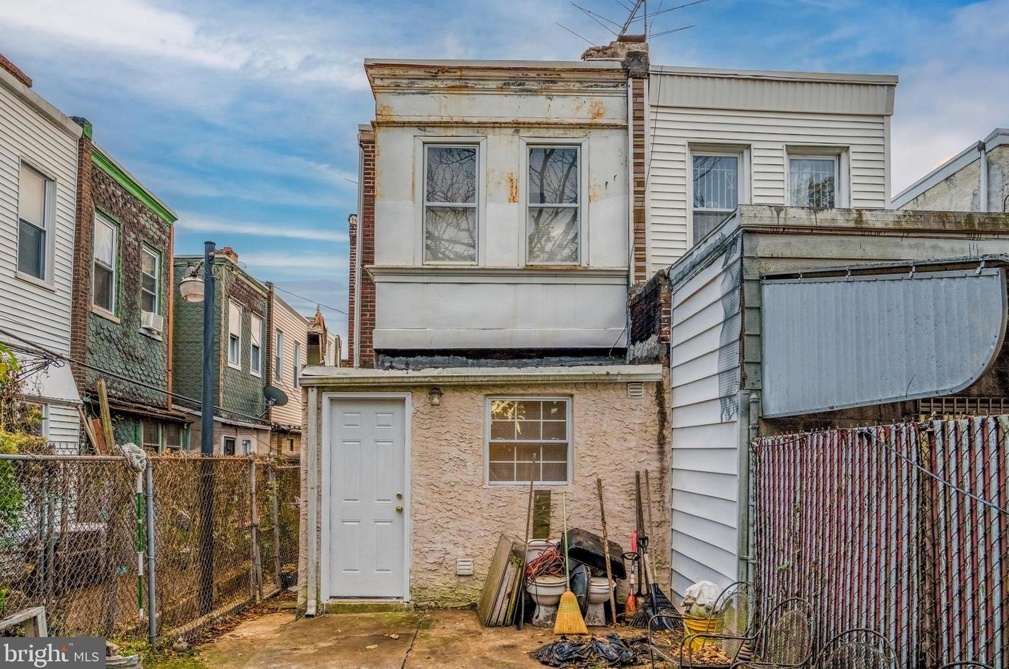 3309 Harold St, Philadelphia, PA 19132-2827