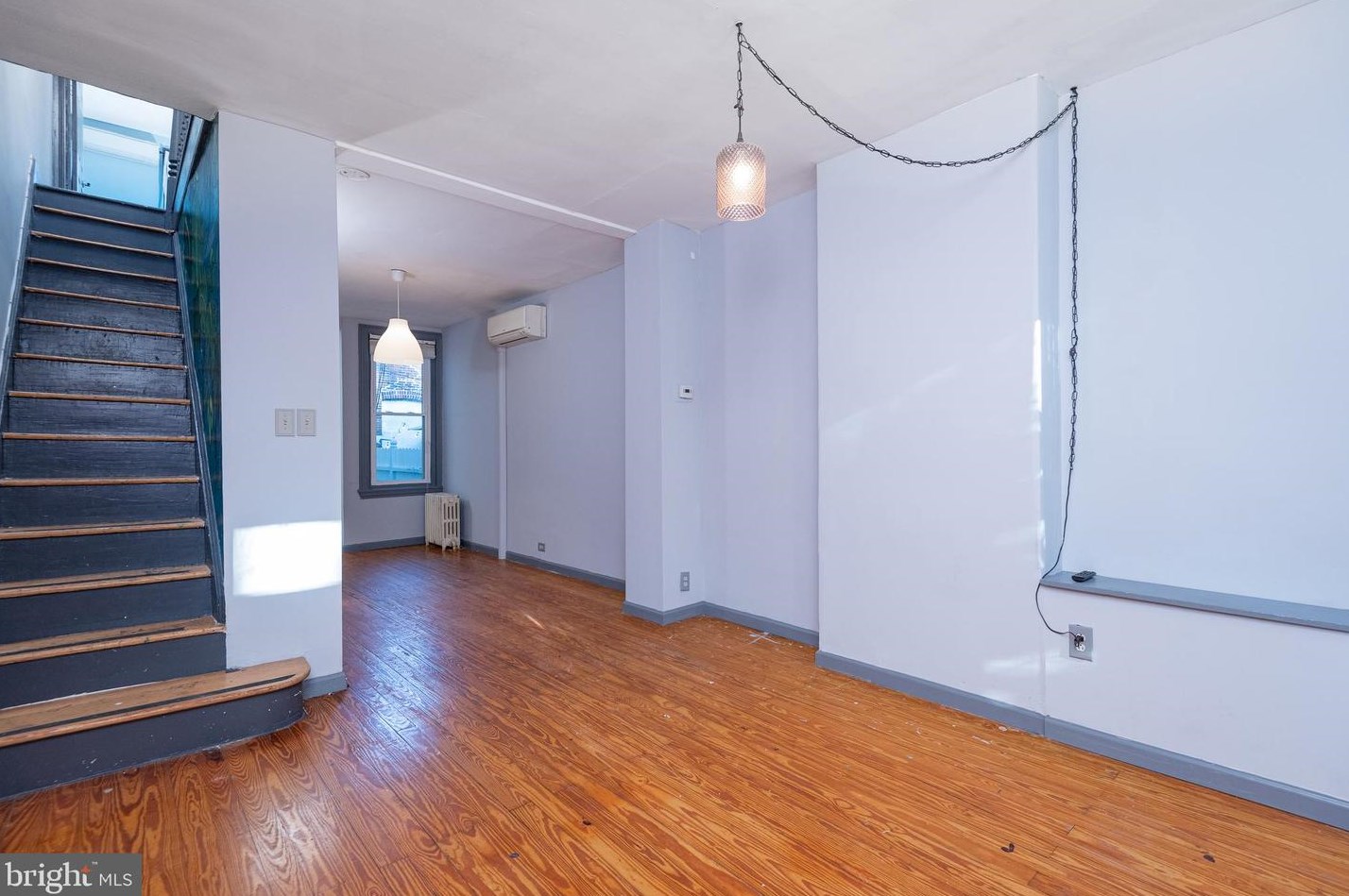 1513 E Montgomery Ave, Philadelphia, PA 19125
