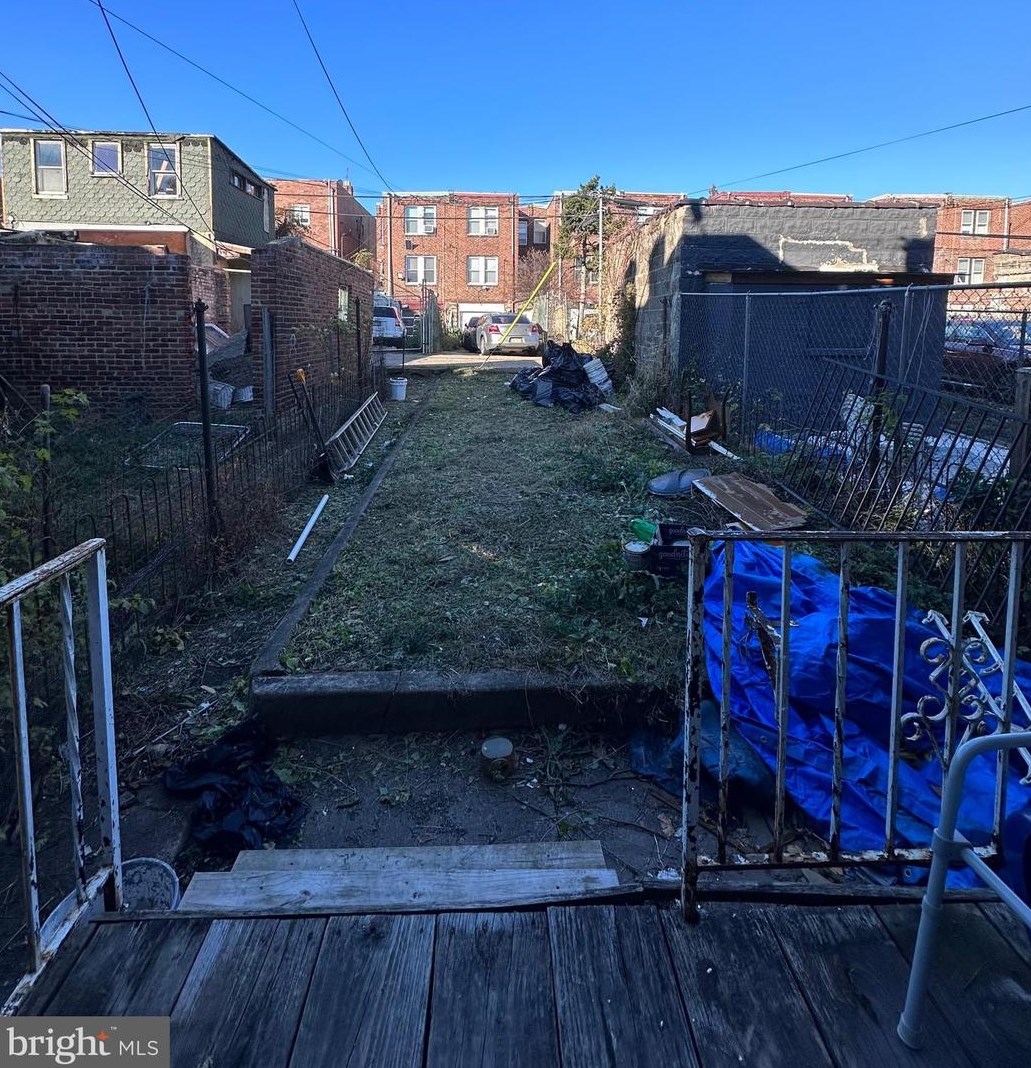 5132 Fairhill St, Philadelphia, PA 19120-3127