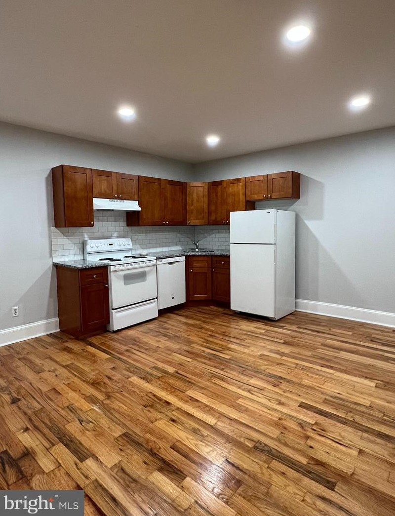 5118 Rochelle Ave #1f, Philadelphia, PA 19128