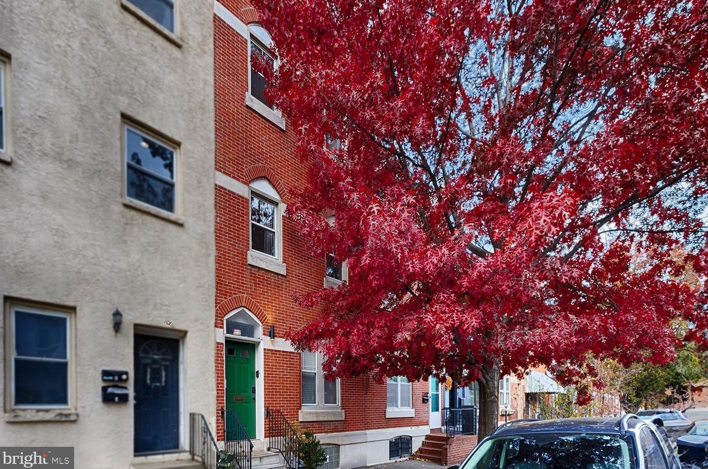 2349 Christian St, Philadelphia, PA 19146