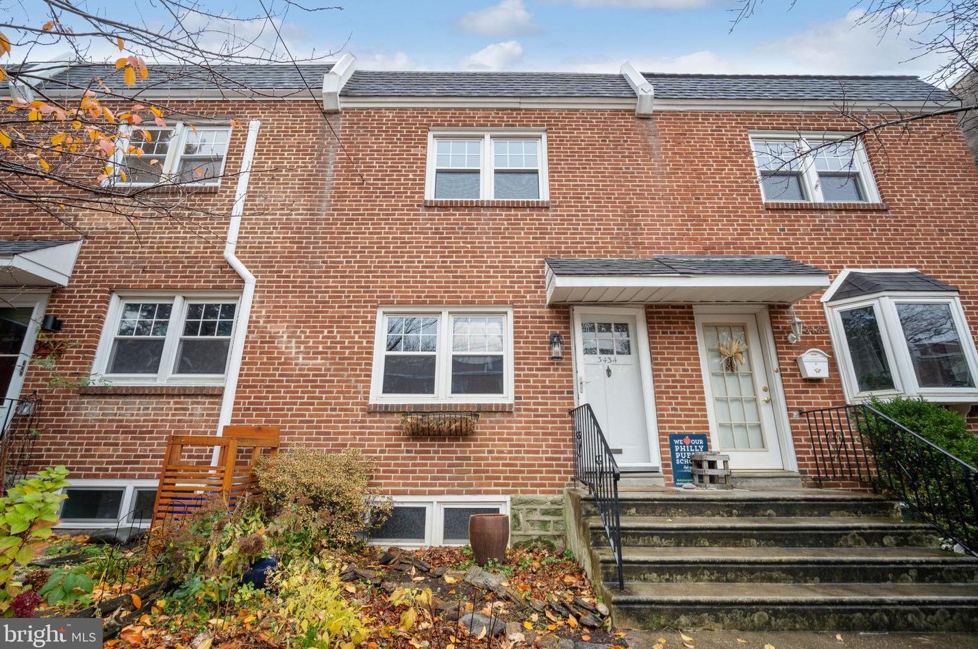 3434 Ainslie St, Philadelphia, PA 19129