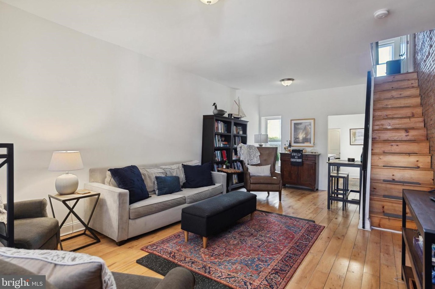 2647 Tulip St, Philadelphia, PA 19125
