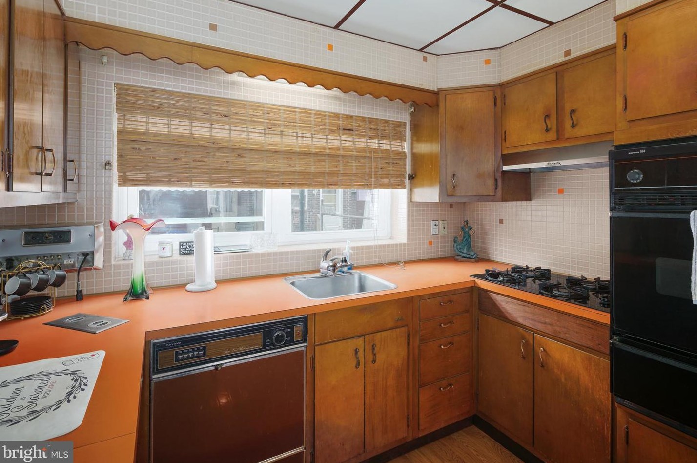 1754 Stocker St, Philadelphia PA  19145-4719 exterior