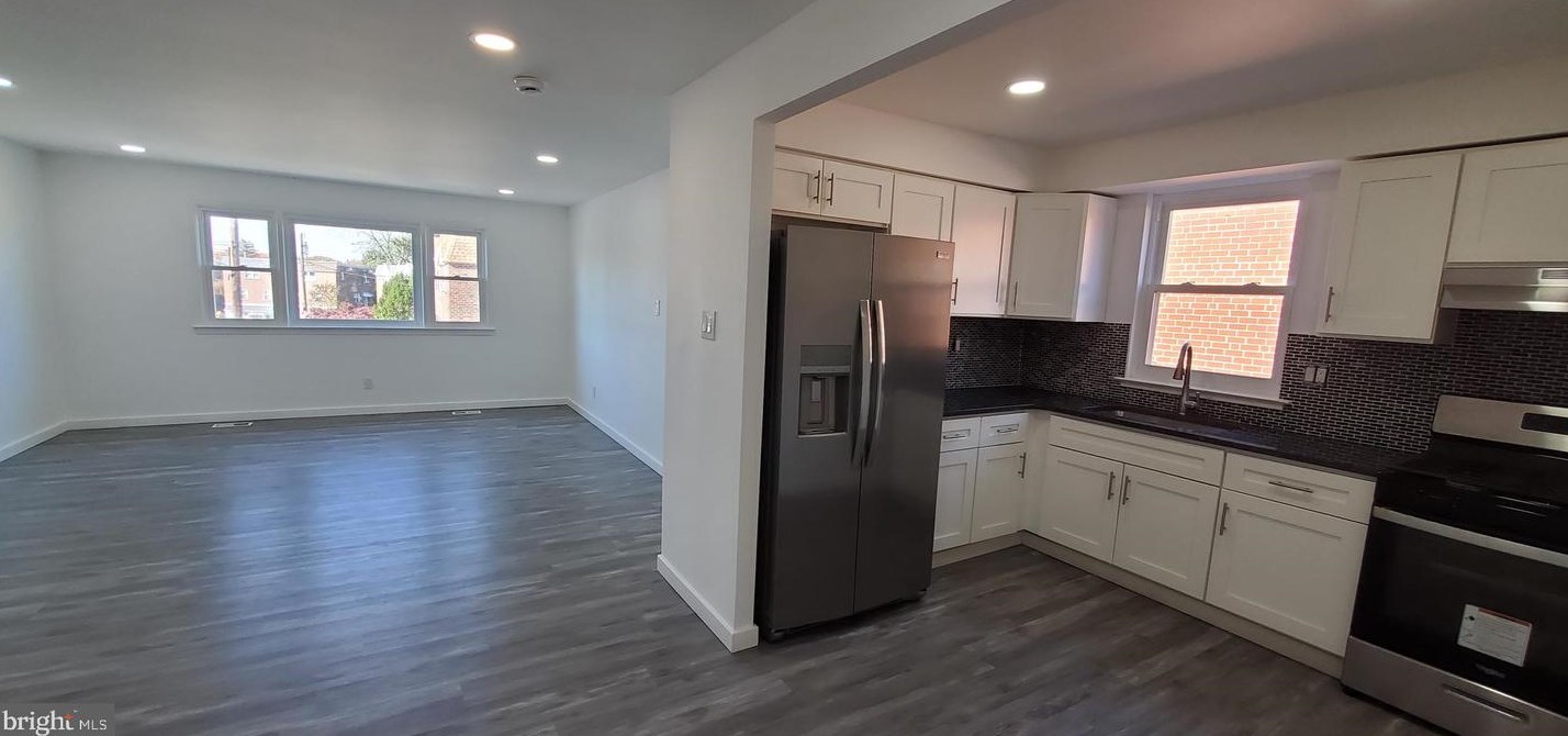 8951 Alton St #2nd Floor, Philadelphia, PA 19115