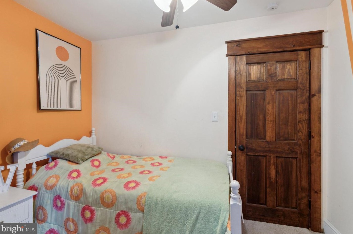 561 Dupont St, Philadelphia PA 19128-2612 exterior